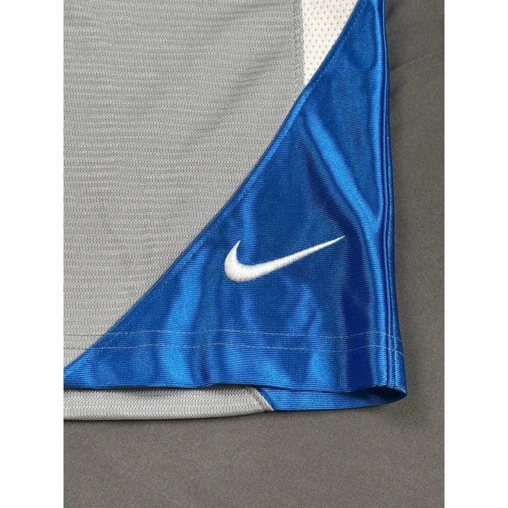 Nike Dri-Fit Shorts Boys Small Gray/White/Blue Performance‎ Basketball Youth